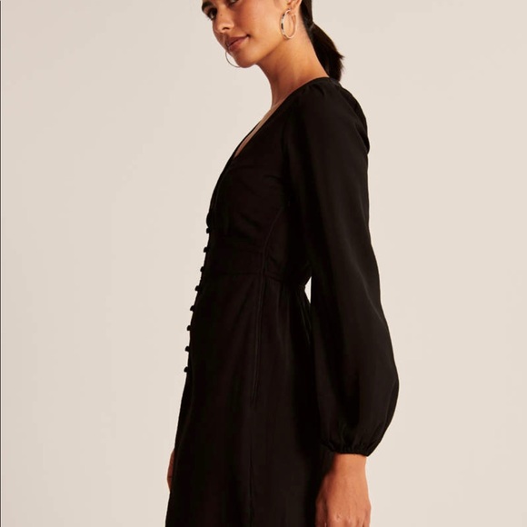 BRAND NEW black dress - Picture 4 of 5